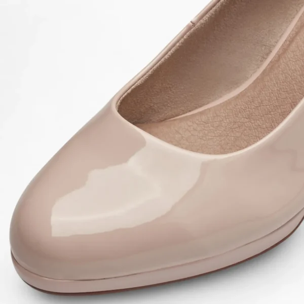 Jana Rose Pink Patent Court Shoe – Stylish & Comfortable