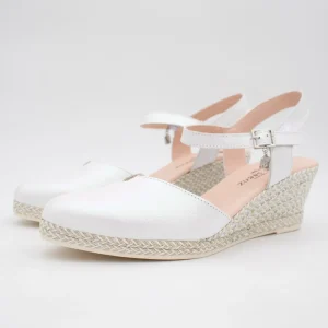 Jose Saenz Off-White Espadrille Wedge – Elegant & Comfortable