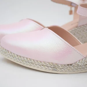 Jose Saenz Pink Espadrille Wedge – Elegant & Multicolour Shine