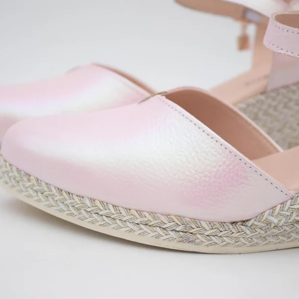 Jose Saenz Pink Espadrille Wedge – Elegant & Multicolour Shine