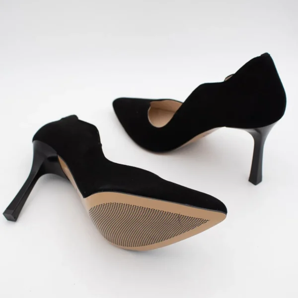 Sleek and Timeless Black High Heels for Effortless Elegance