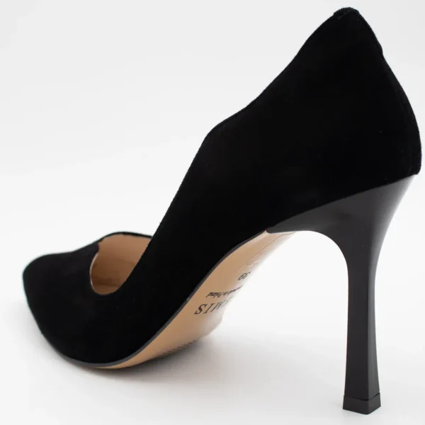 Sleek and Timeless Black High Heels for Effortless Elegance