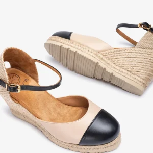 Unisa CAVA SuperLight Espadrille Wedges - Beige & Black