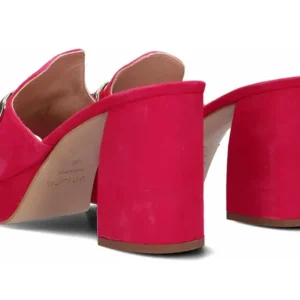 Unisa Suede Mule Heel – Chic & Trendy with Gold Chain