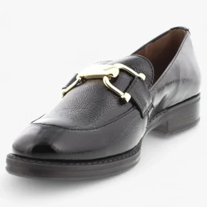 Wonders Black Patent Moccasin – Classic & Elegant